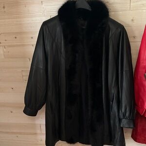 Elegant Black Fur-Trimmed Women's Coat